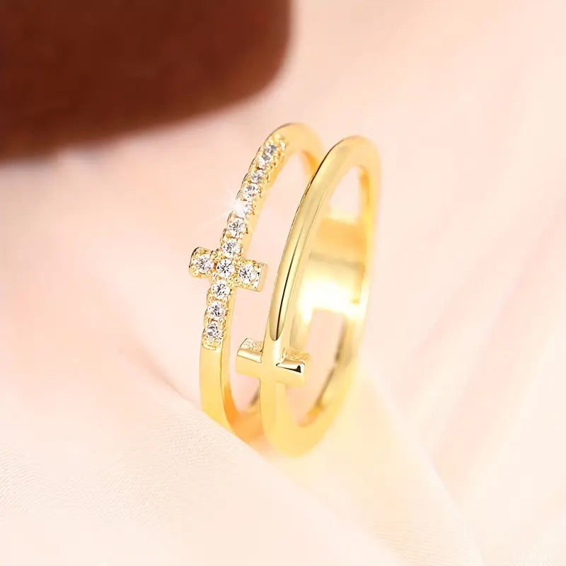 Ring with Synthetic Zirconia