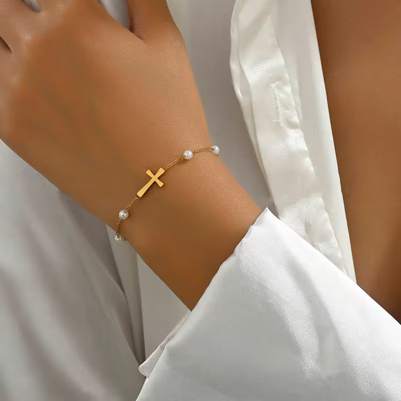 18K Golden Plated Stainless Steel Bracelet with Rhinestone Accents and Pearls