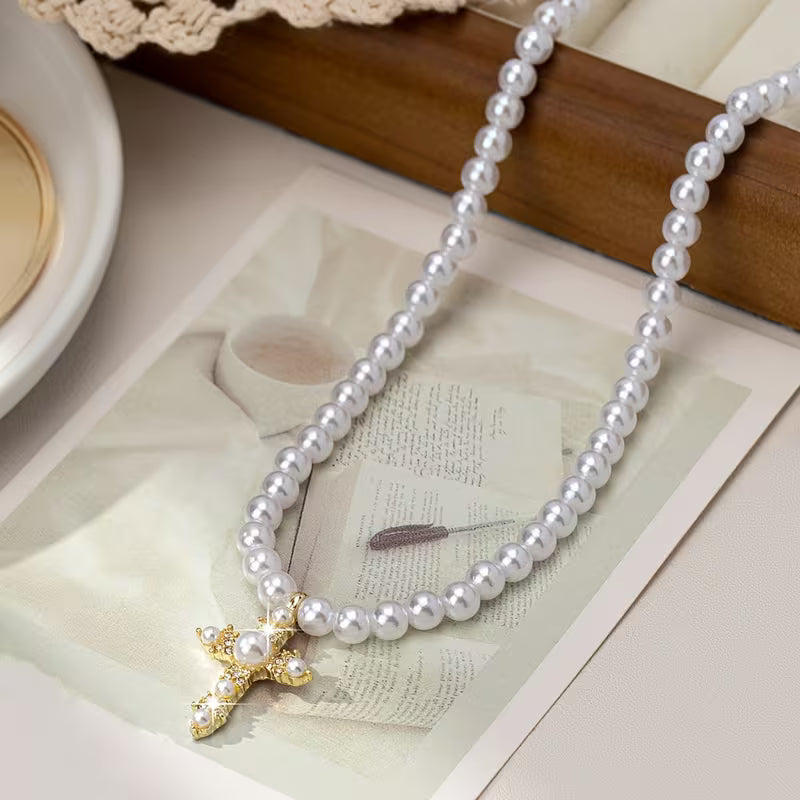 Irresistible Pearl Necklace
