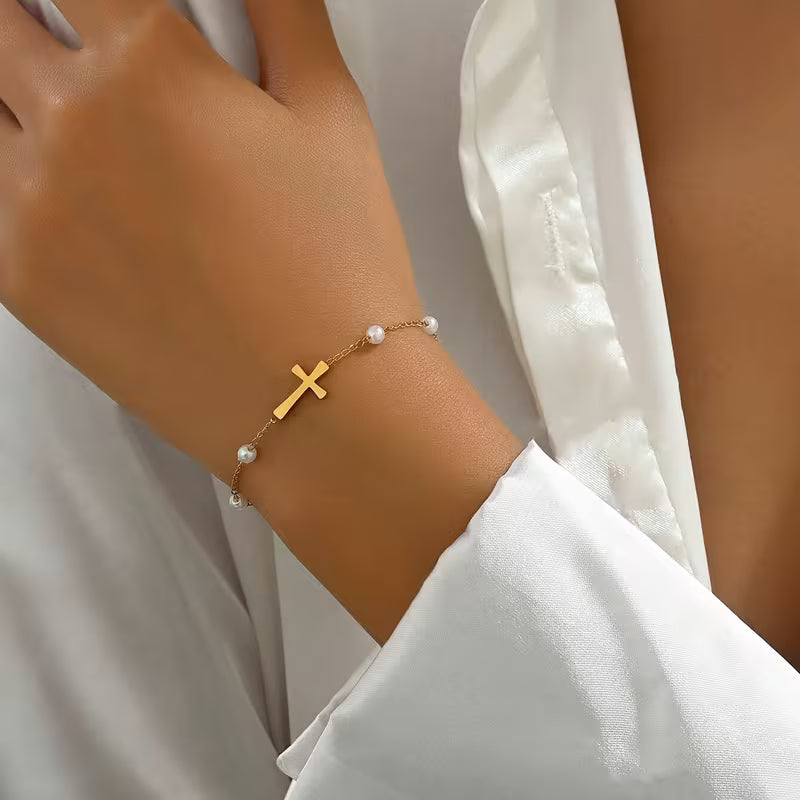 18K Golden Plated Stainless Steel Bracelet with Rhinestone Accents and Pearls